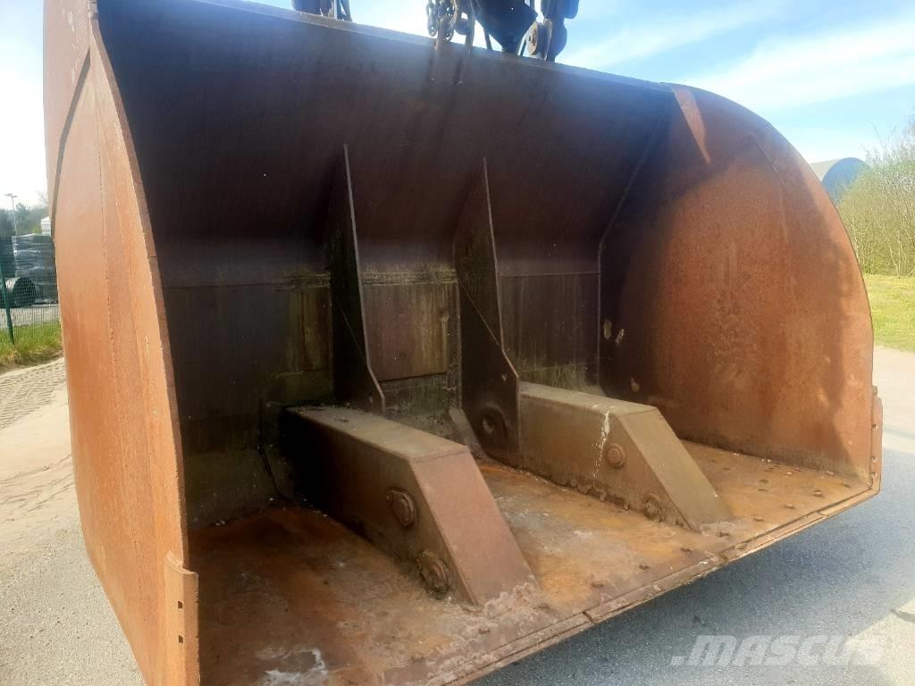  GODET GHD 8M3 Schaufeln