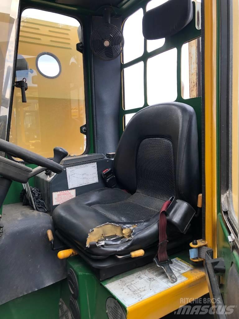 Combilift C 3000 Seitenstapler