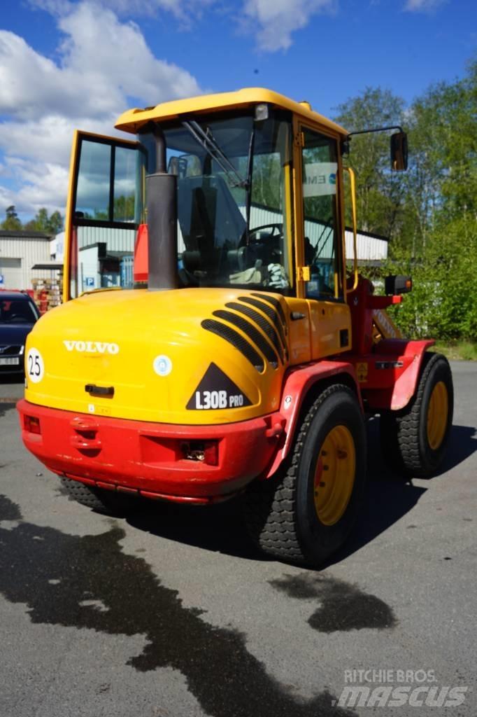 Volvo L 30 B PRO Radlader