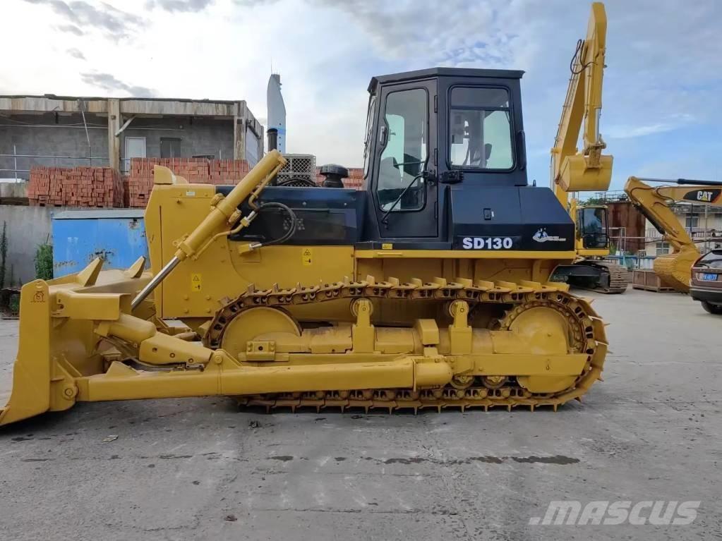 Shantui SD130 Bulldozer