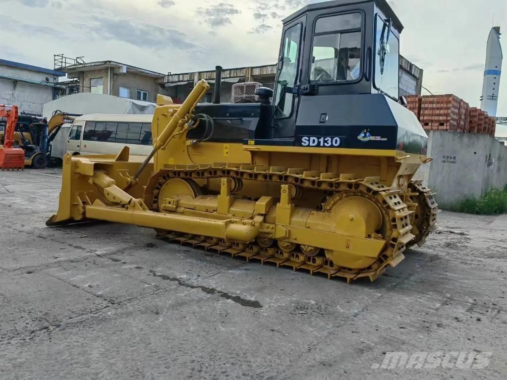 Shantui SD130 Bulldozer