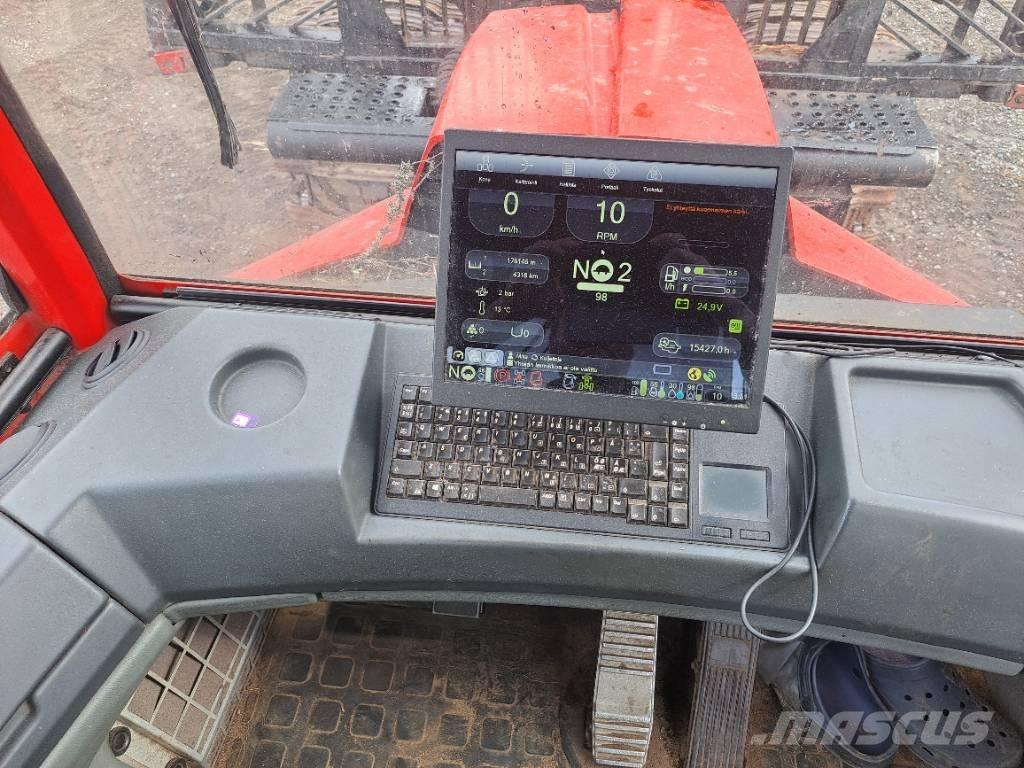 Komatsu 855 Forwarder