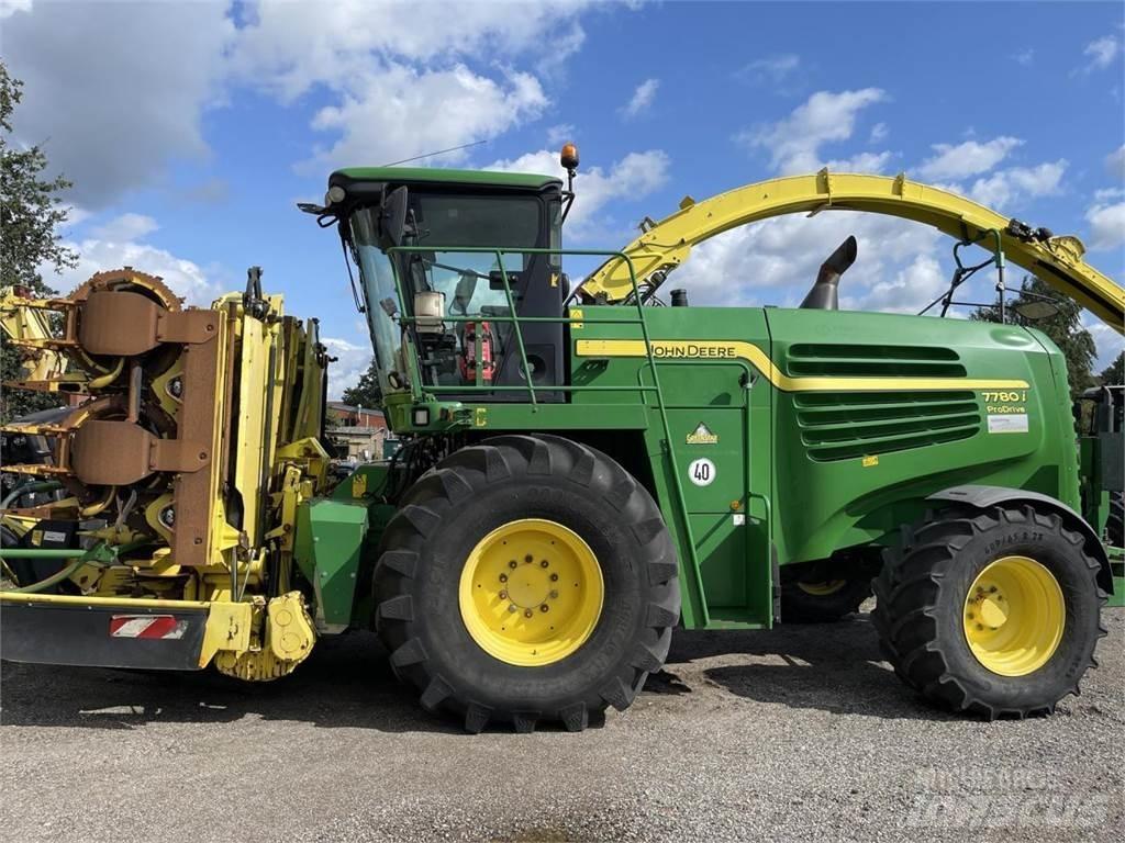 John Deere 7780i Selbstfahrende Häcksler