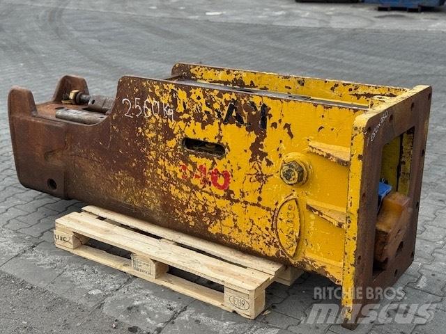 Soosan 140 Breaker Hammer / Brecher