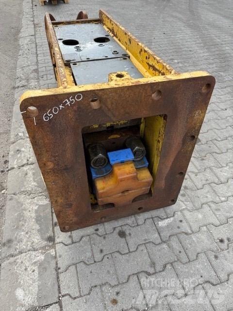 Soosan 140 Breaker Hammer / Brecher