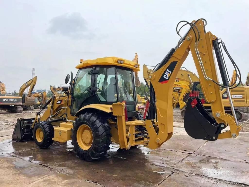 CAT 420 F Baggerlader