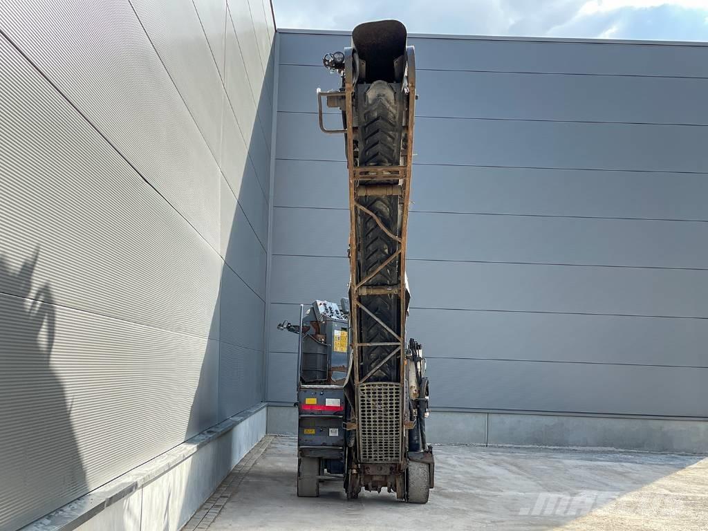 Wirtgen W 50 RI Asphaltfräsen