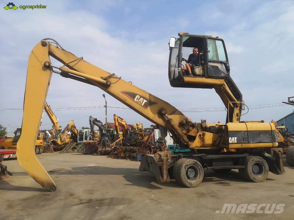 CAT M 322 C MH Materialumschlag