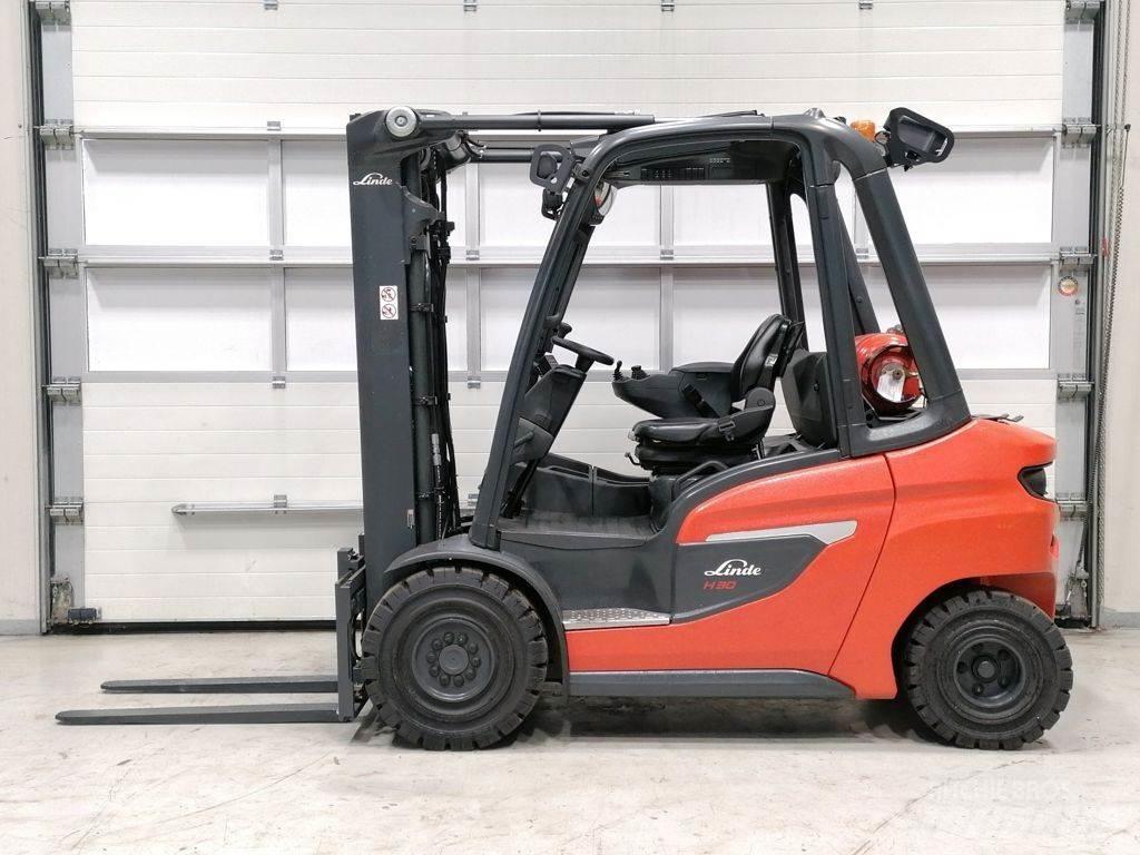 Linde H30T-01 Gasstapler