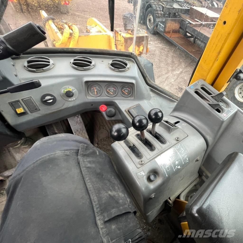 Volvo L 120 C Radlader