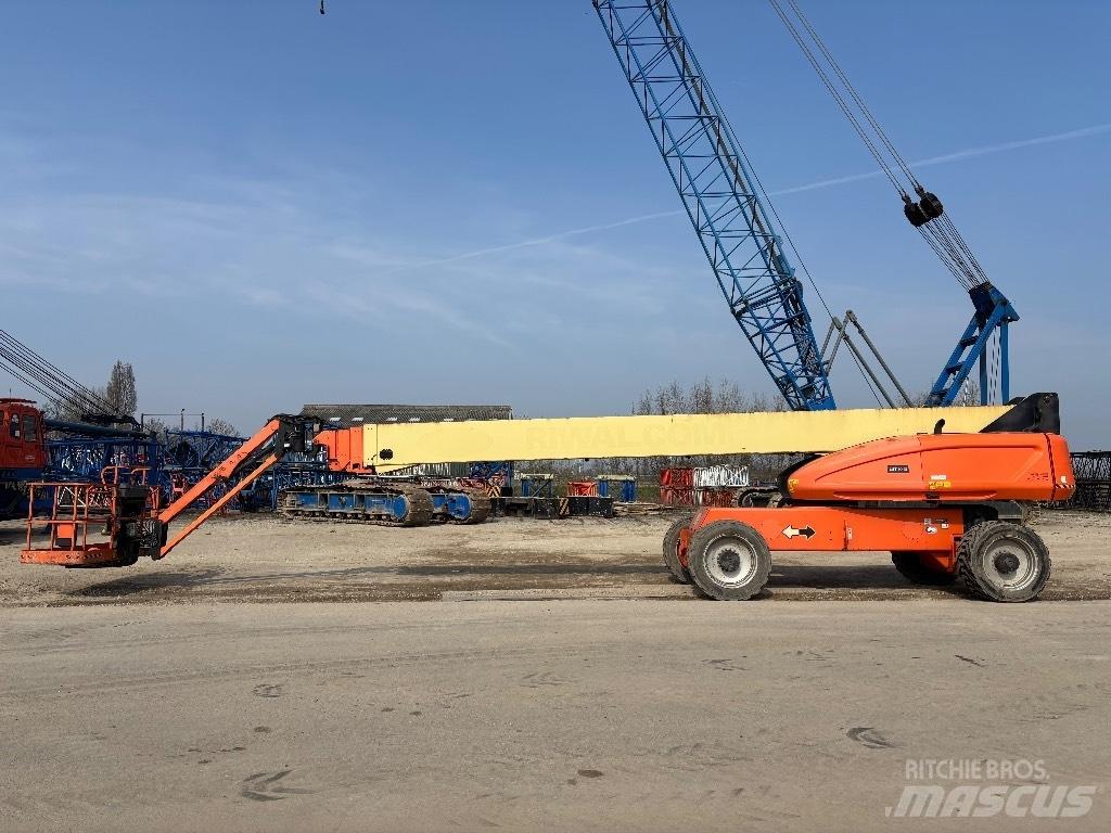 JLG 1350 SJP Teleskopbühnen