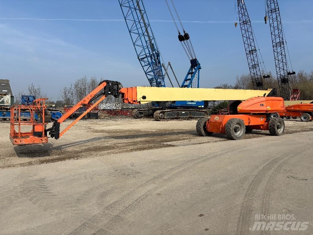 JLG 1350 SJP Teleskopbühnen