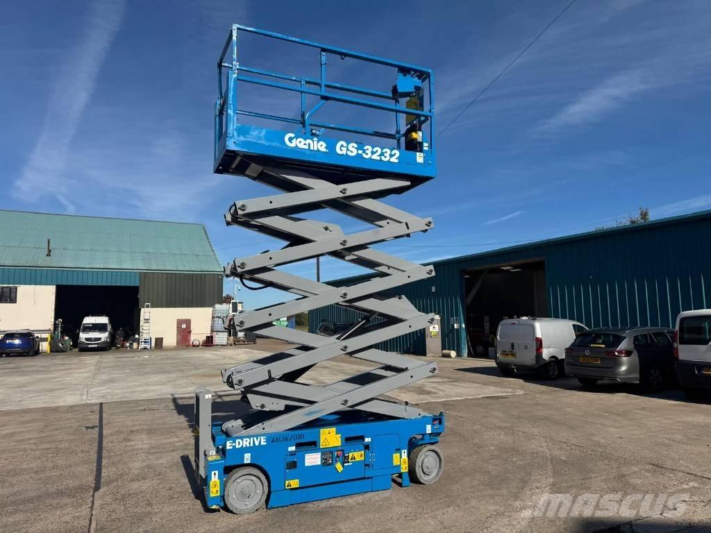 Genie GS 3232 Scheren-Arbeitsbühnen