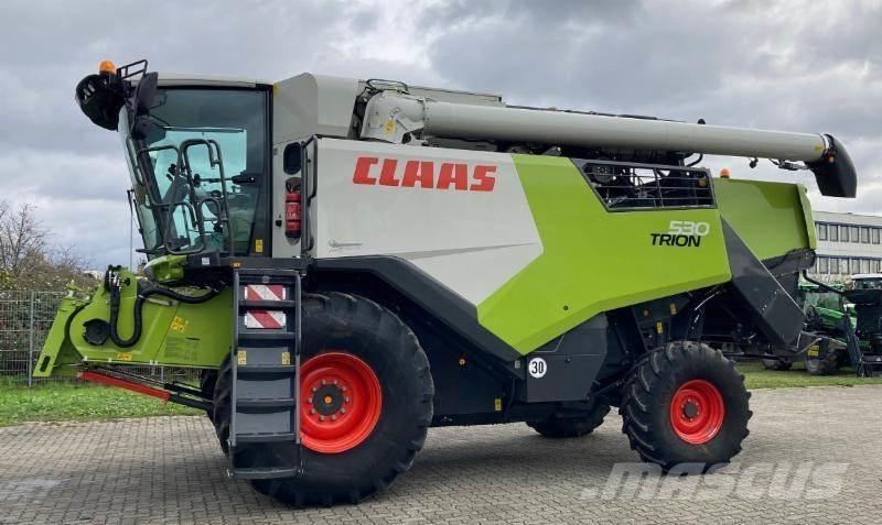 CLAAS TRION 530 Mähdrescher