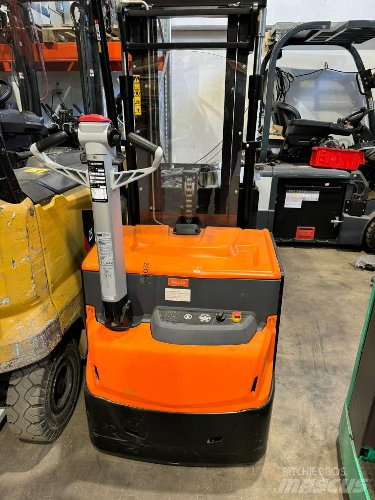 Rocla SWS16 Deichselstapler
