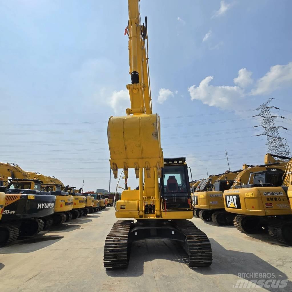 Komatsu PC 200-8 Raupenbagger