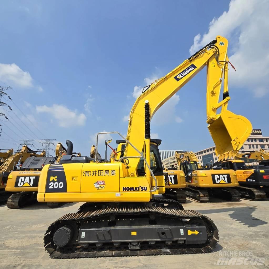 Komatsu PC 200-8 Raupenbagger