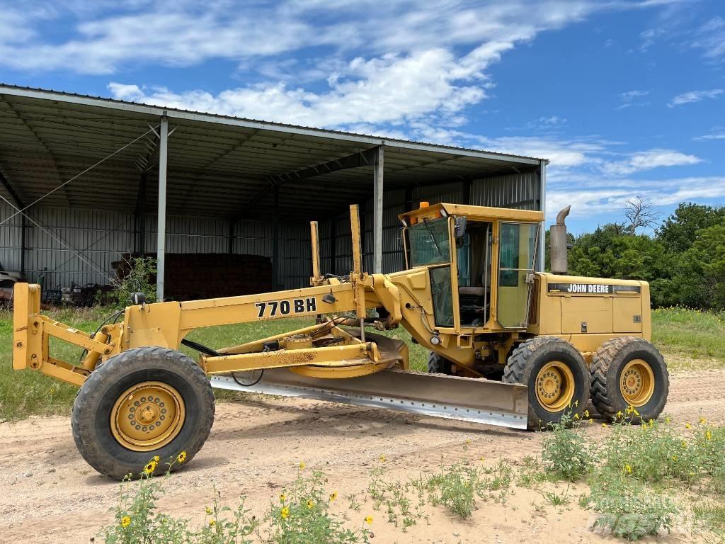 John Deere 770 BH Grader