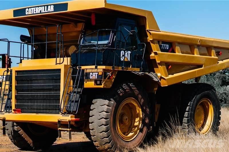 CAT 777D Andere Fahrzeuge
