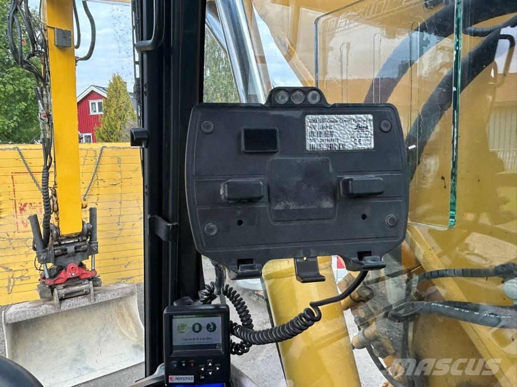Komatsu PW 148-11 Mobilbagger