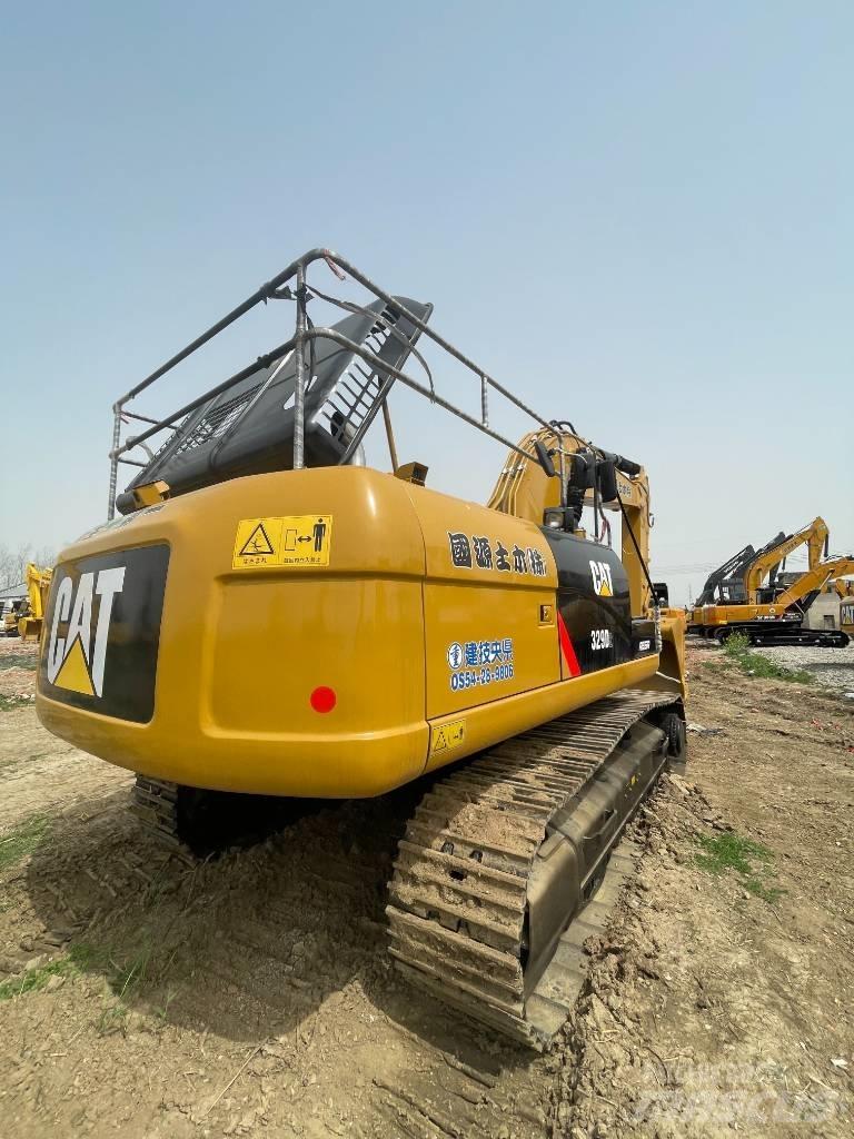 CAT 329D2 Raupenbagger