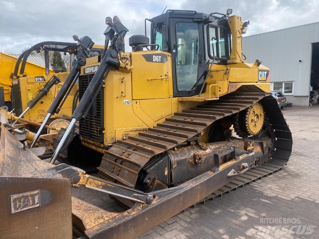CAT D 6 T LGP Bulldozer