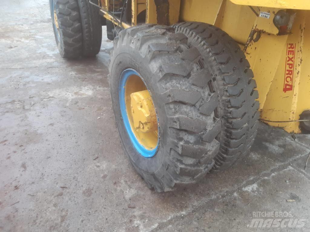 CASE WX 170 Mobilbagger
