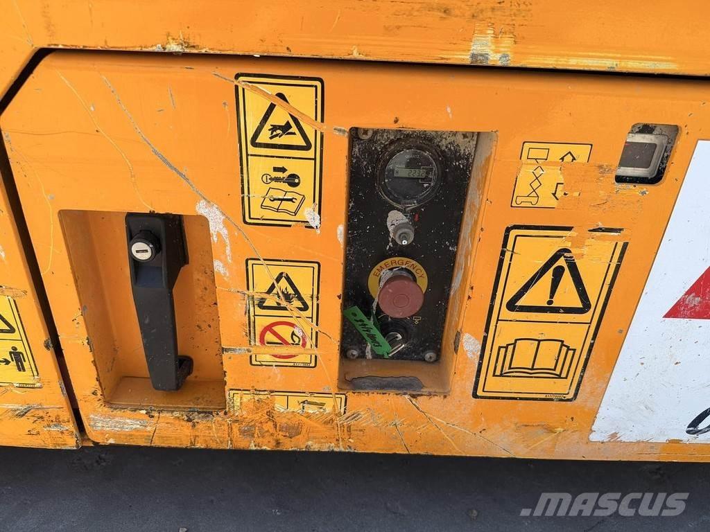 JCB S4046E Andere Arbeitsbühnen