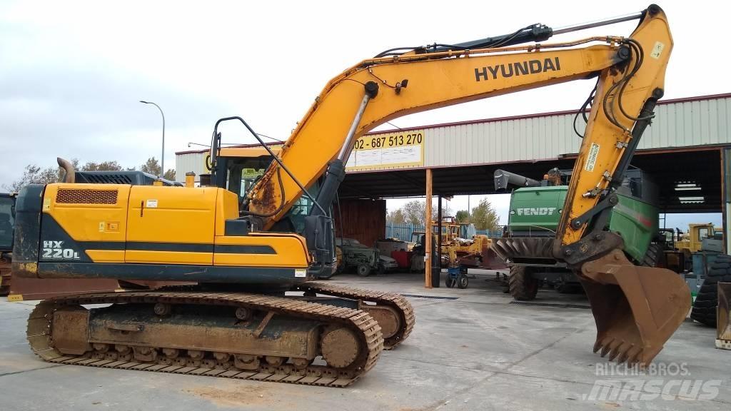 Hyundai HX 220 L Raupenbagger