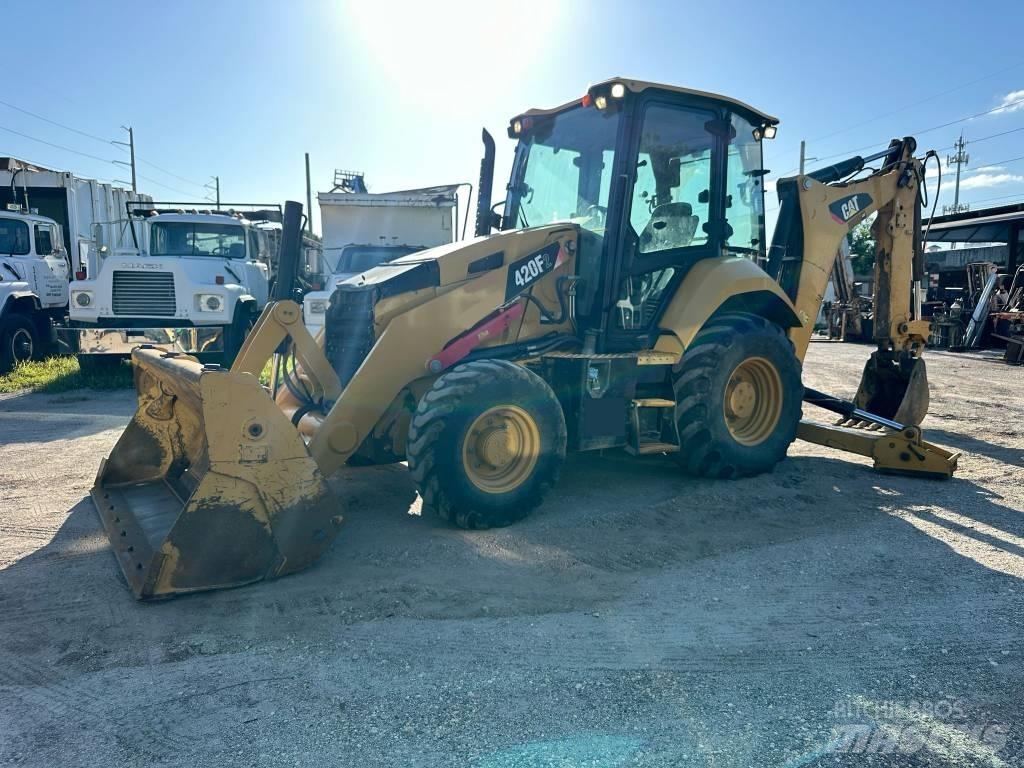 CAT 420F2 Baggerlader