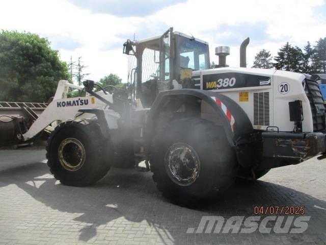 Komatsu WA 380 Radlader