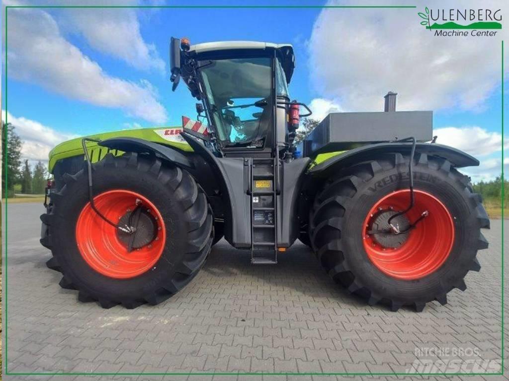 CLAAS XERION 5000 Traktoren