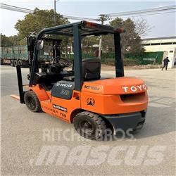 Toyota 02-7 FD F 30 Dieselstapler