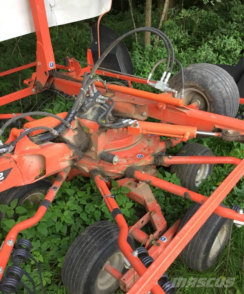 Kuhn GA 6632 Schwader