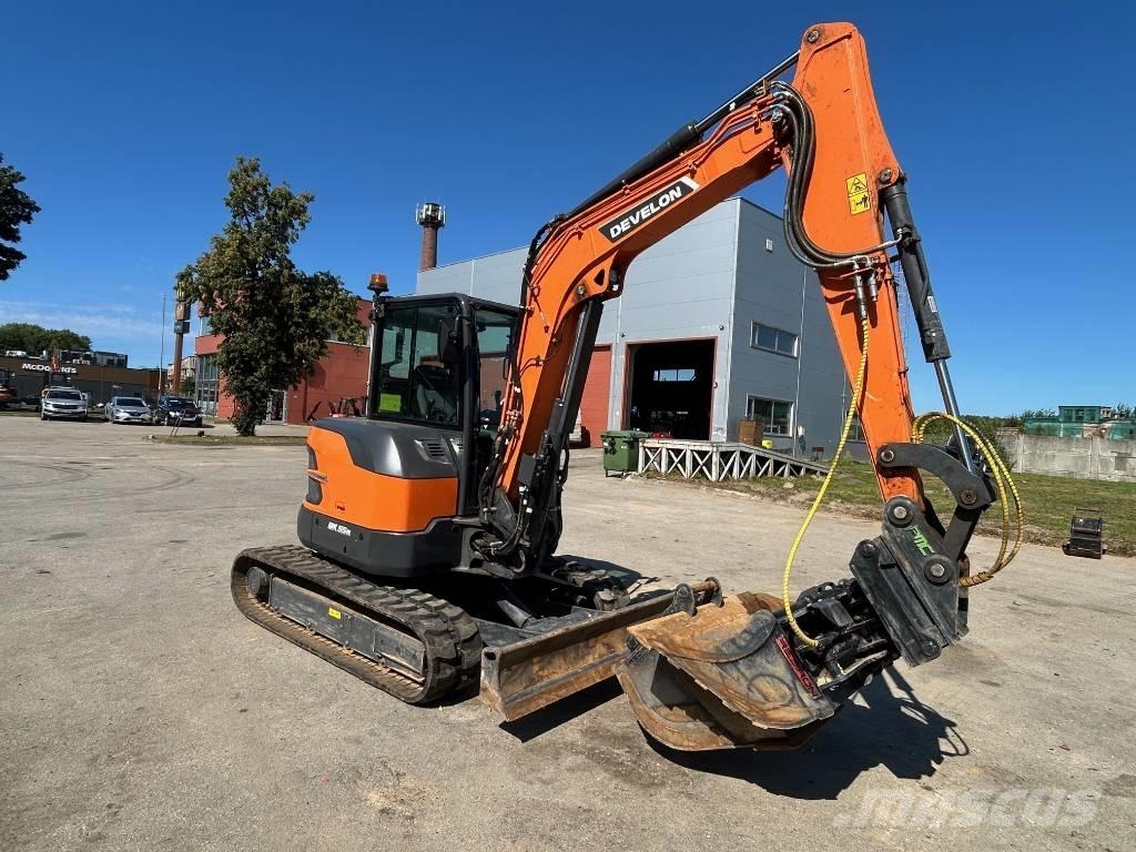Develon DX 55 R-7 Minibagger < 7t