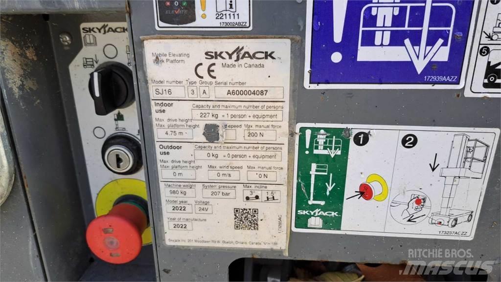 SkyJack SJ16 Andere Arbeitsbühnen