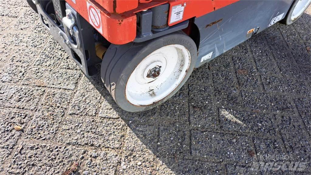 SkyJack SJ16 Andere Arbeitsbühnen