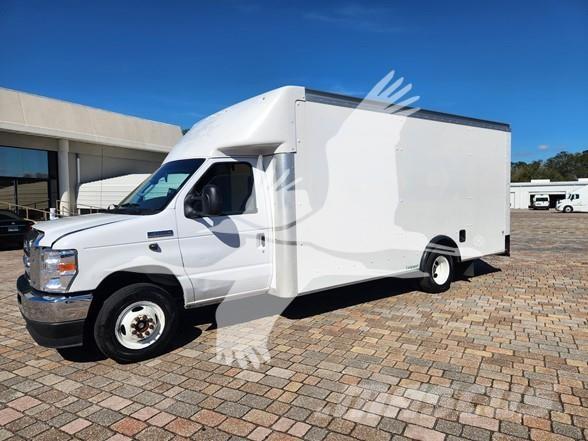 Ford E450 Sonstige Baumaschinen