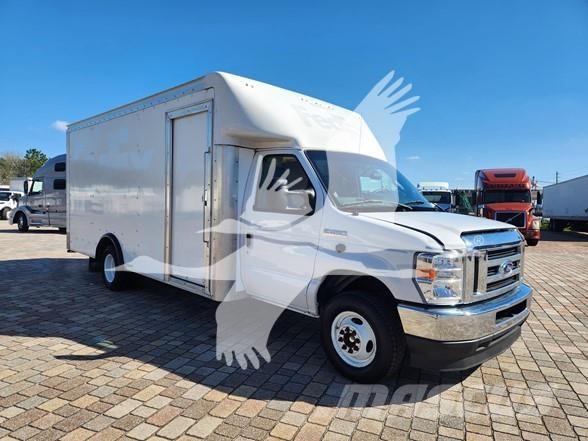 Ford E450 Sonstige Baumaschinen