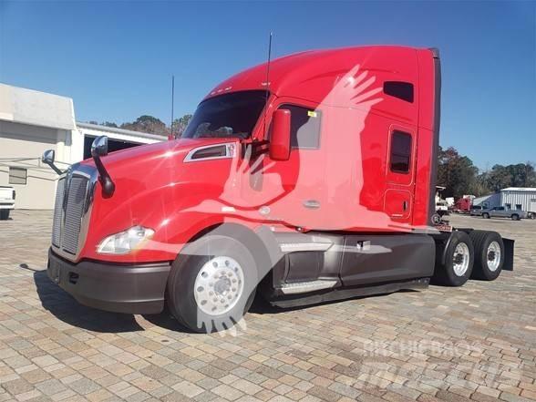 Kenworth T680 Sattelzugmaschinen