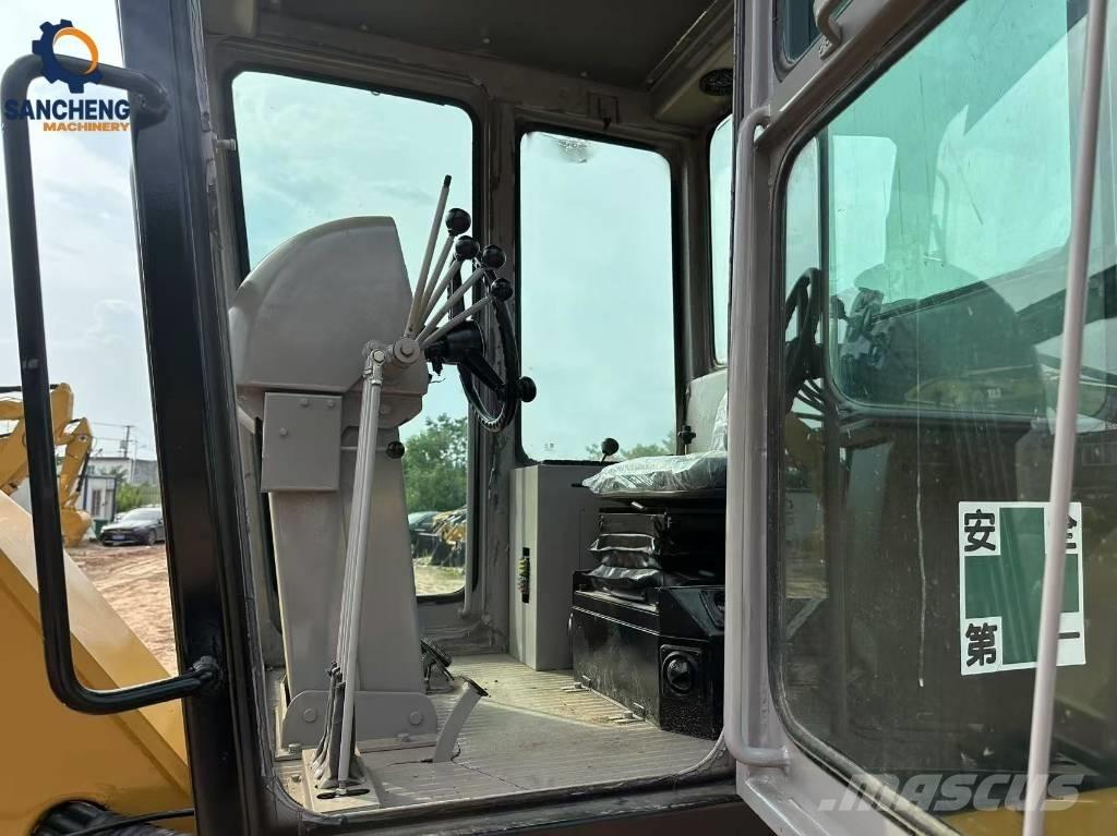 CAT 140K Grader