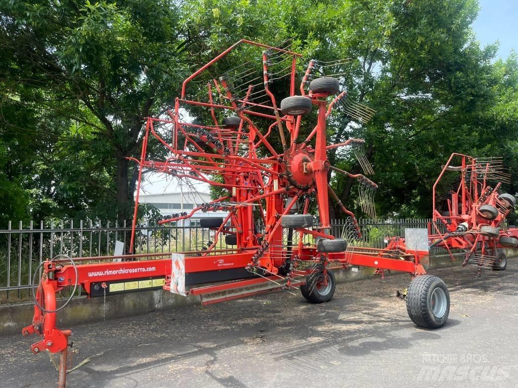 Kuhn GA 8121 Schwader