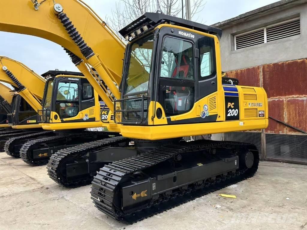 Komatsu 200 Raupenbagger