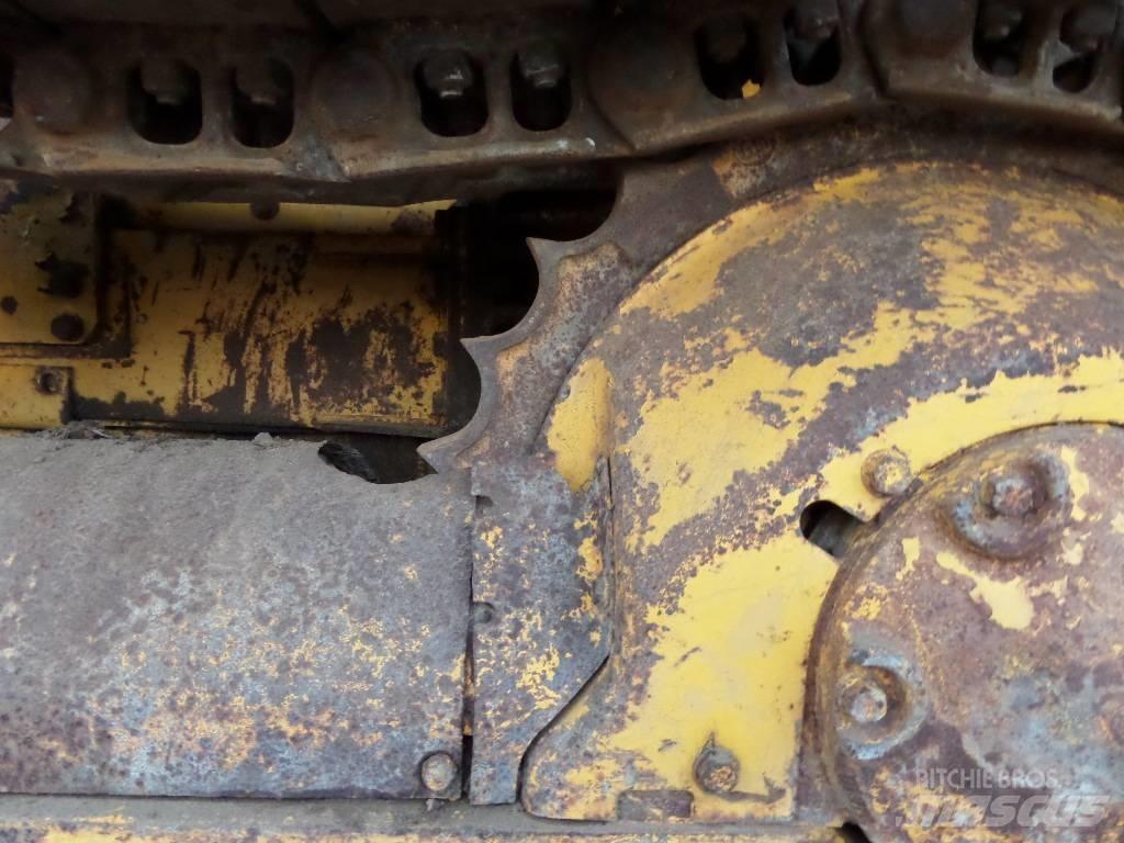 CAT D 4 E Bulldozer