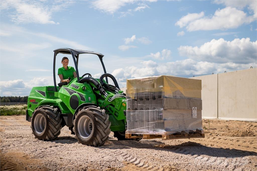 Avant 860i Radlader