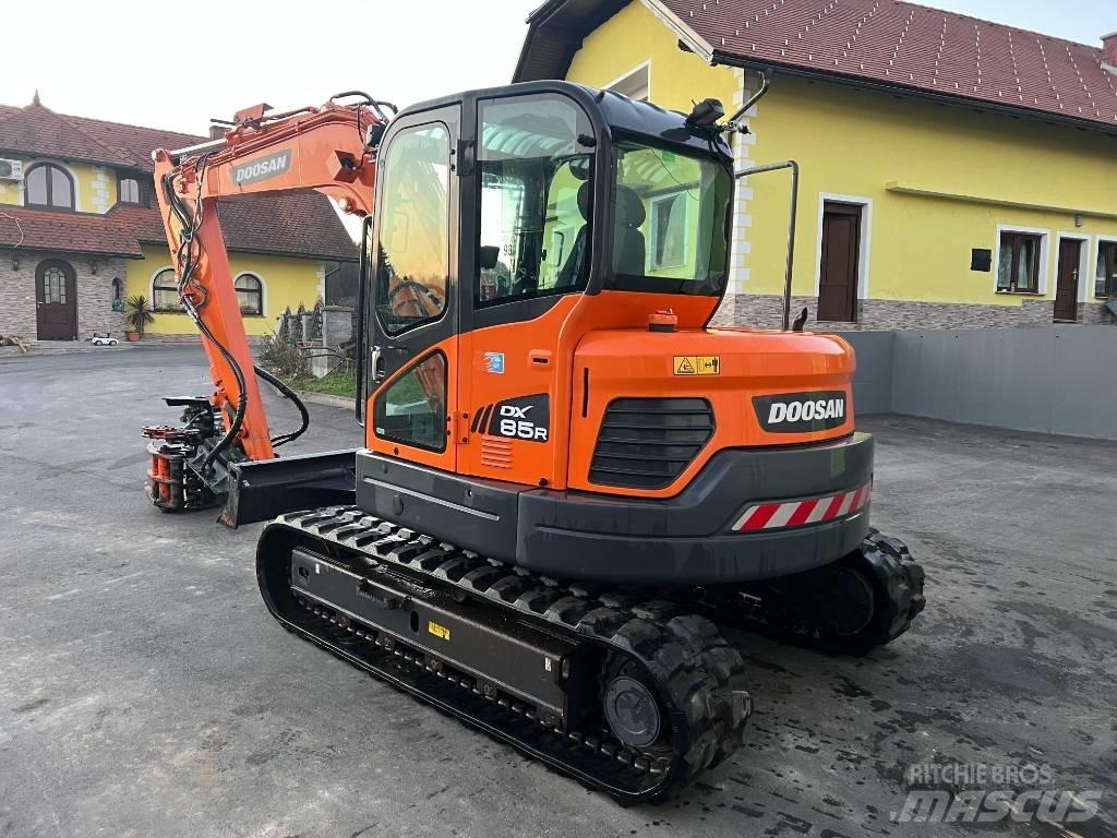Doosan DX85R-3 Midibagger  7t - 12t