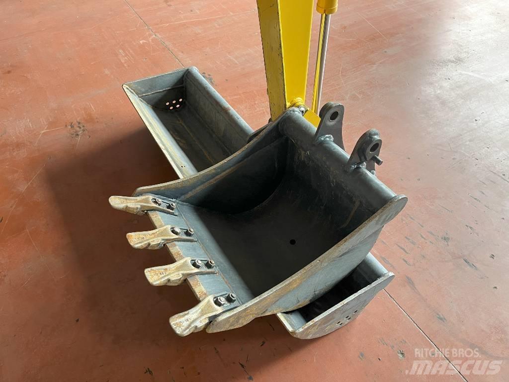 Komatsu PC 24 MR 5 Minibagger < 7t