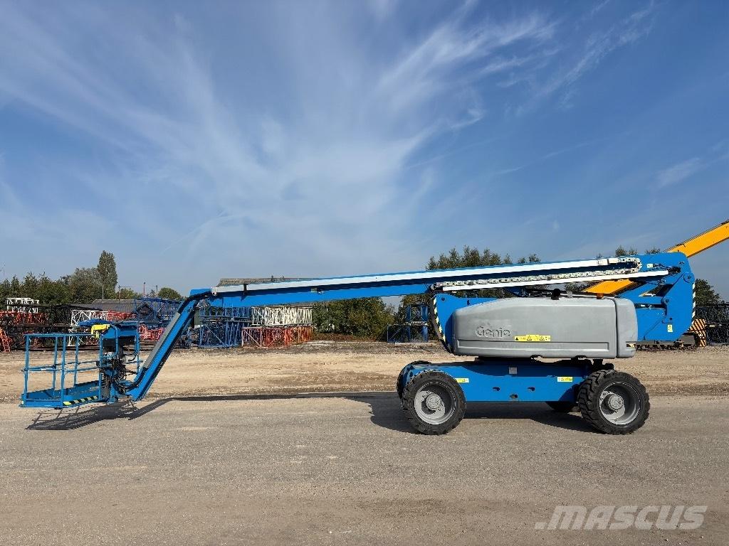 Genie Z 80/60 Gelenkteleskoparbeitsbühnen
