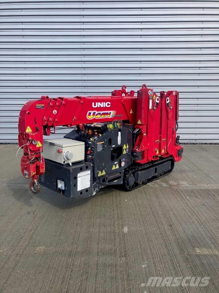 Unic URW-295 Minikrane