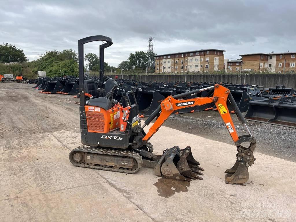 Develon DX 10 Z Minibagger < 7t